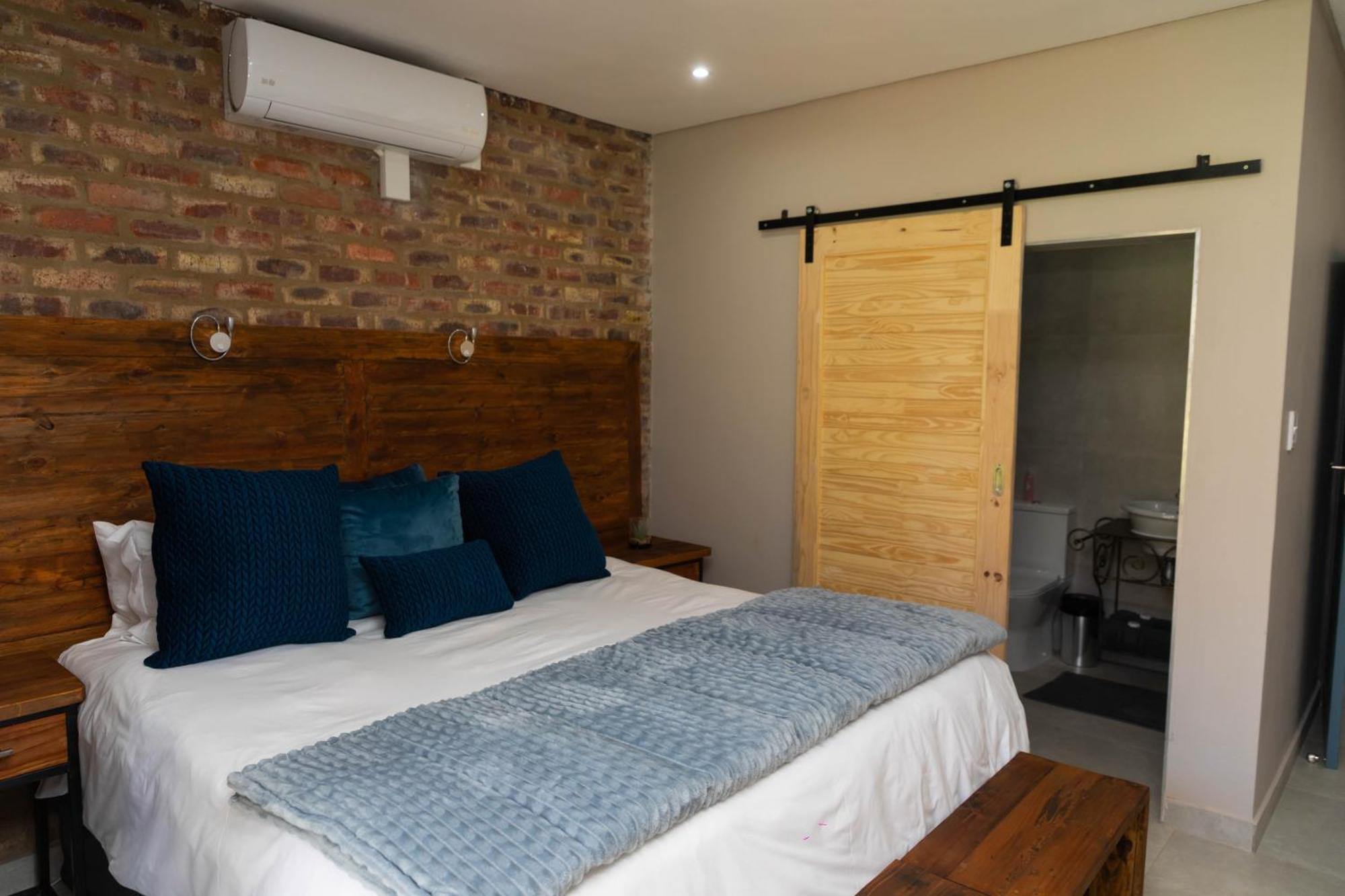Opstal Gastehuis Potchefstroom Esterno foto